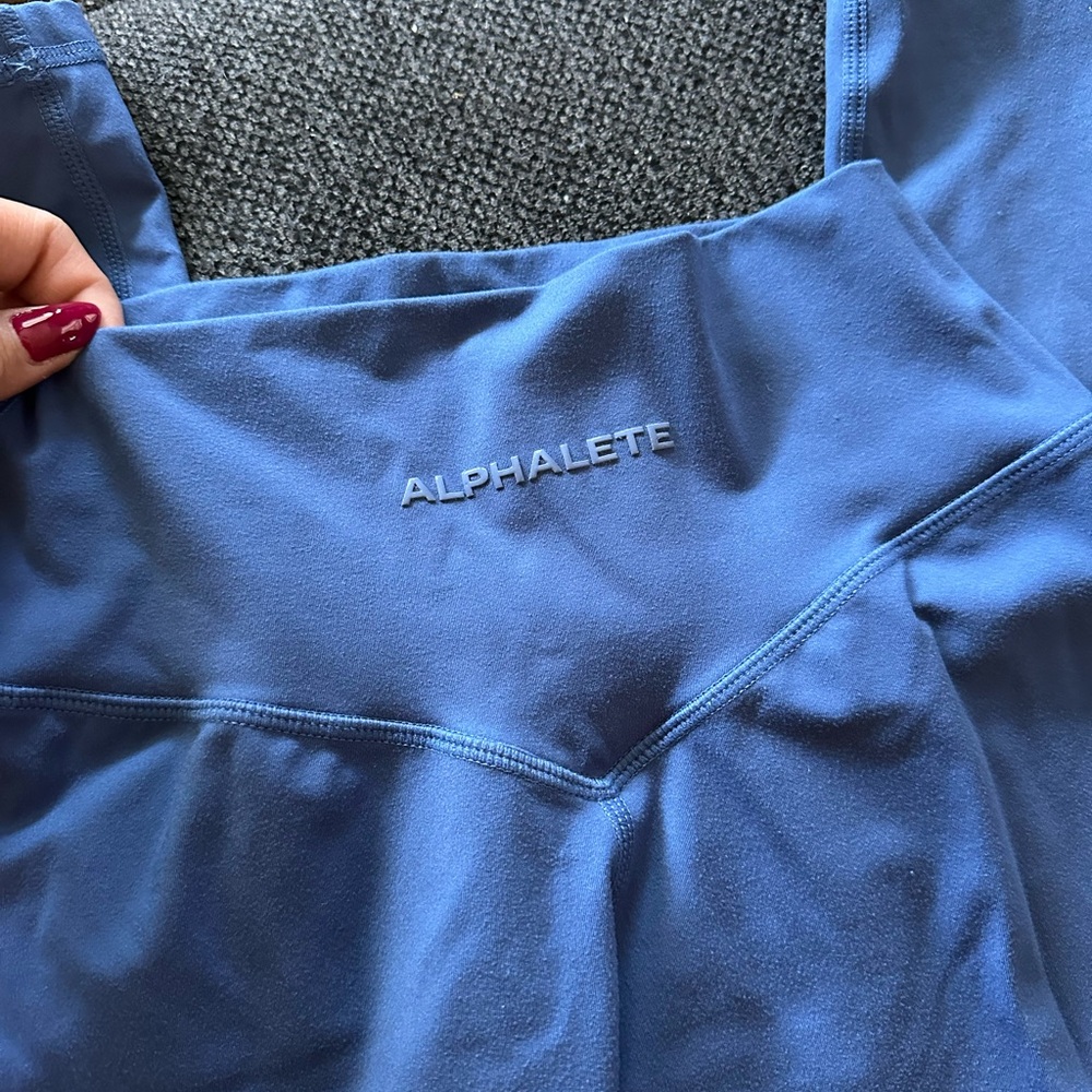 Alphalete Legging - Picture 4 of 5